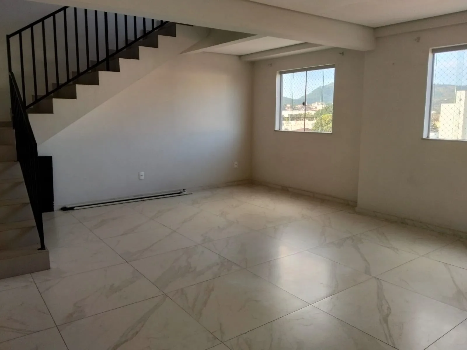 Cobertura com ótima localização - Centro