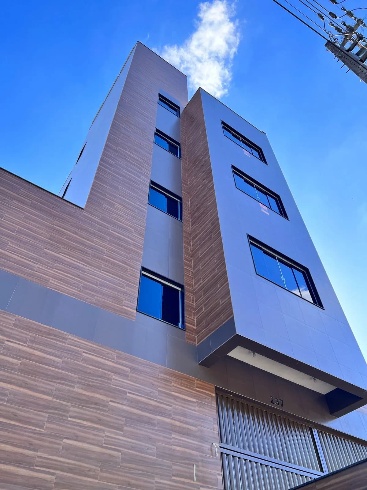 Loja com 175 m² - Santa Mônica